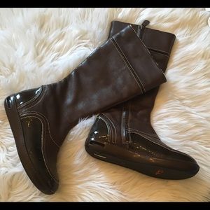 NWOT Cole Haan NikeAir Brown Waterproof Boots 8